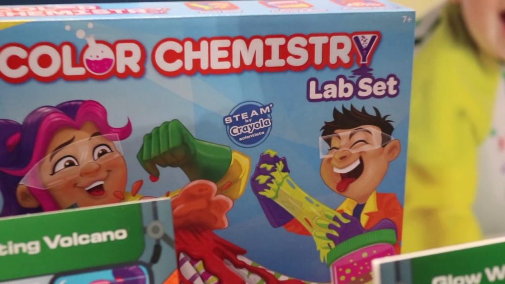 Crayola Color Chemistry Lab Set Review Santas Top Toy List